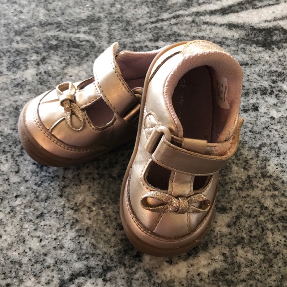 stride rite rose gold